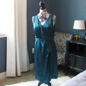 NWT Banana Republic Silk Green Dress